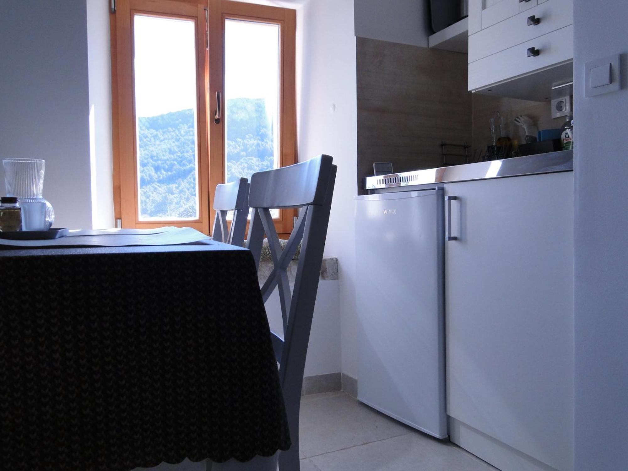 Heritage Apartments Kyra & Fox In Pitve, Hvar Luaran gambar