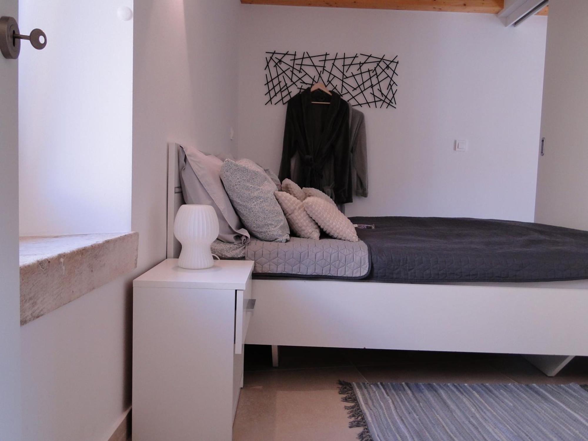 Heritage Apartments Kyra & Fox In Pitve, Hvar Luaran gambar
